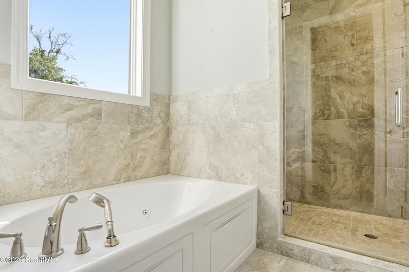 Elegant Custom Home nestled on a beautifully landscaped one-acre - photo 20