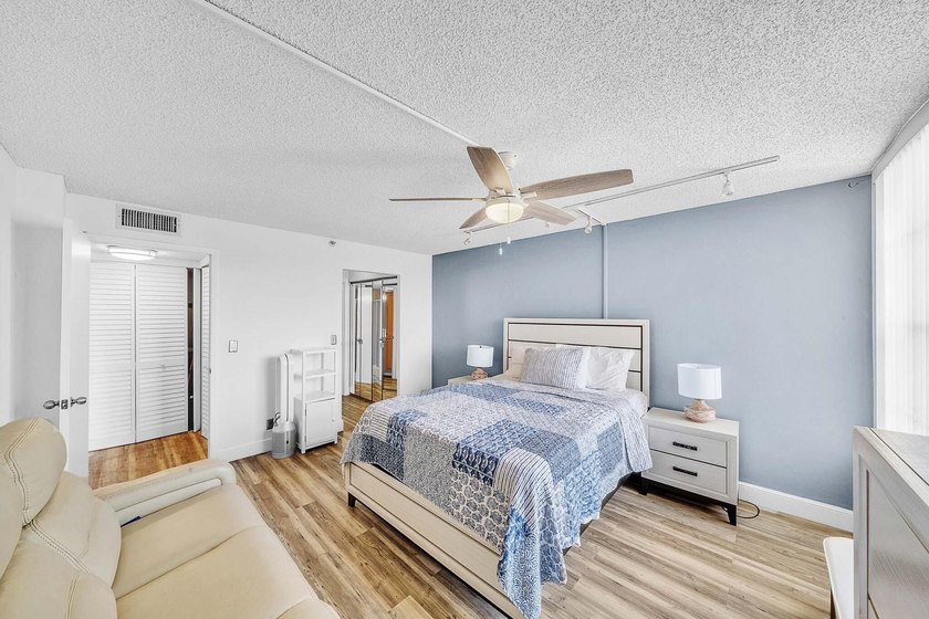 Beautifully updated 2-bedroom, 2-bath condo located in the - photo 28