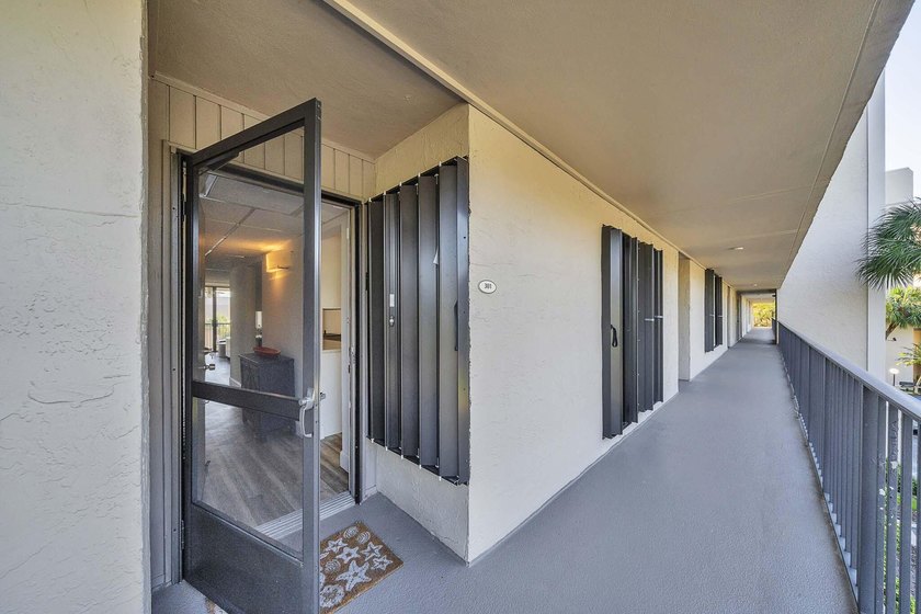 Beautifully updated 2-bedroom, 2-bath condo located in the - photo 41