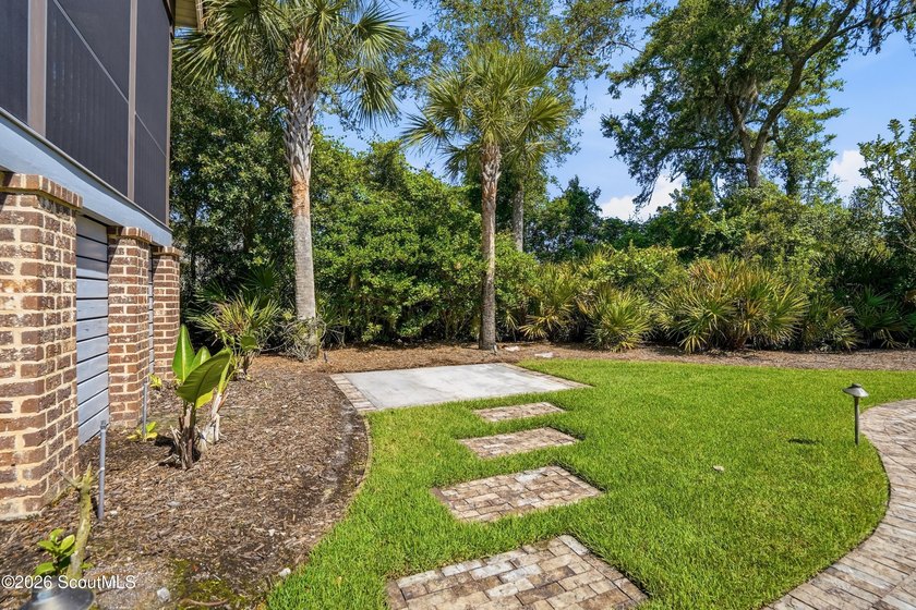 Elegant Custom Home nestled on a beautifully landscaped one-acre - photo 42