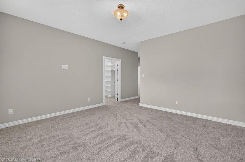 This beautiful 3 bedroom 2 bath garden home located in the - photo 23
