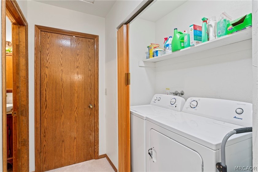 Luxury mountain living awaits in this beautifully updated - photo 16