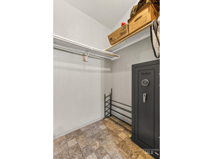 Charming and affordable single-level home in the heart of - photo 21