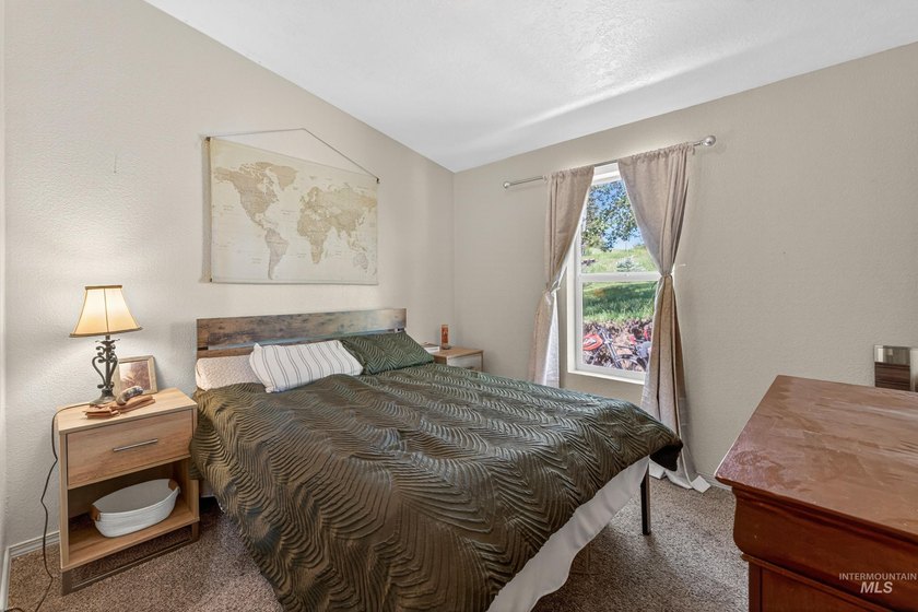 Charming and affordable single-level home in the heart of - photo 24