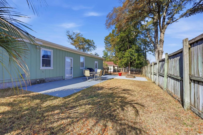Enjoy gated coastal living with room for your boat, RV, hobbies - photo 27