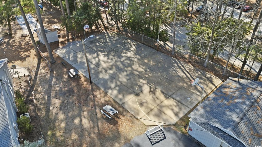 Enjoy gated coastal living with room for your boat, RV, hobbies - photo 37