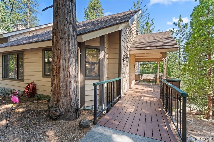 Luxury mountain living awaits in this beautifully updated - photo 48