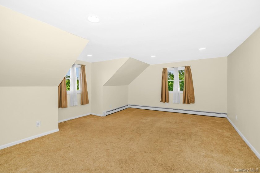 Legal 2-Family by C/O! Exceptional income-producing investment - photo 23