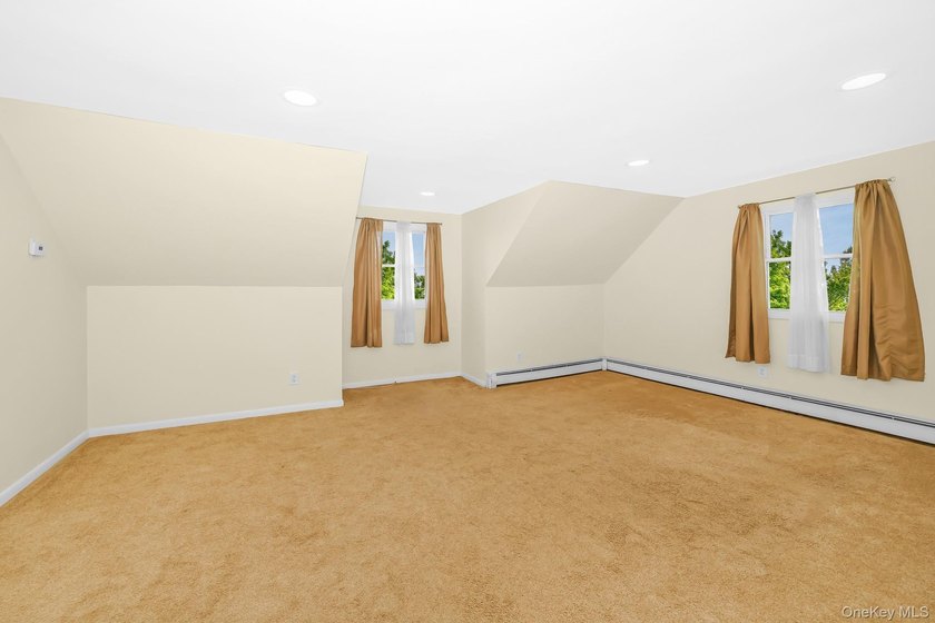 Legal 2-Family by C/O! Exceptional income-producing investment - photo 25