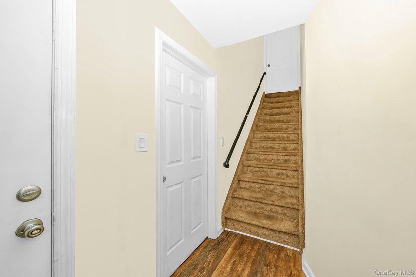 Legal 2-Family by C/O! Exceptional income-producing investment - photo 32