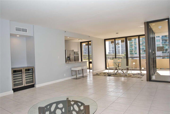 Beautifully renovated 2-bedroom, 2-bath corner residence on the - photo 10
