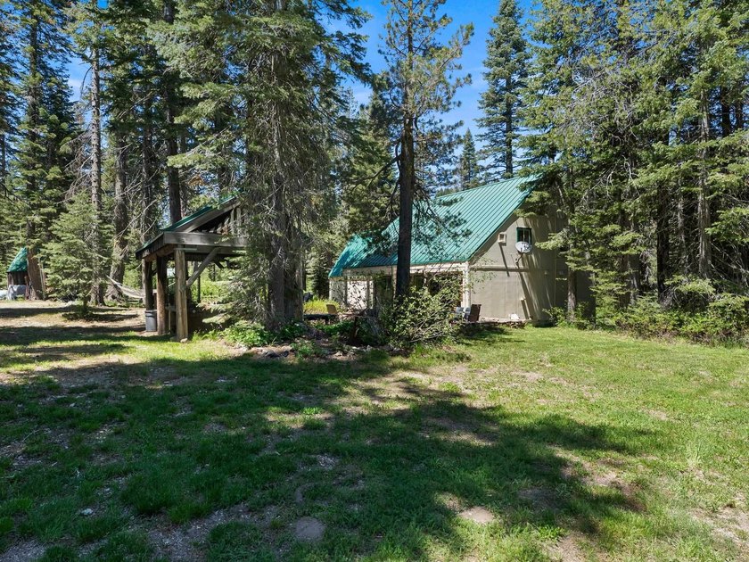 Welcome to paradise in the cozy community of Bucks Lake - photo 41
