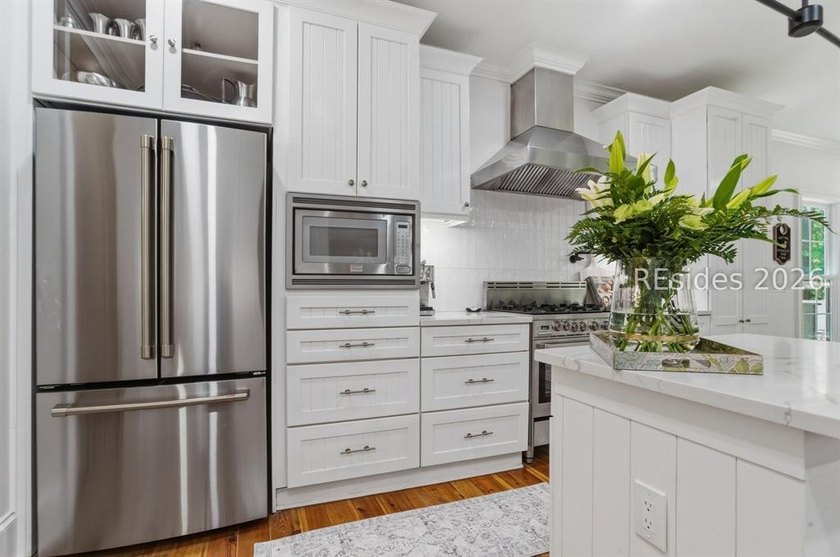 Located in one of Bluffton's most desired and sought after - photo 17