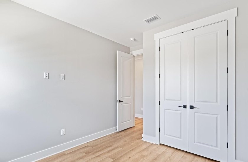 MOVE IN READY - CONSTRUCTION COMPLETE &amp; BUILDER IS OFFERING $5K - photo 31