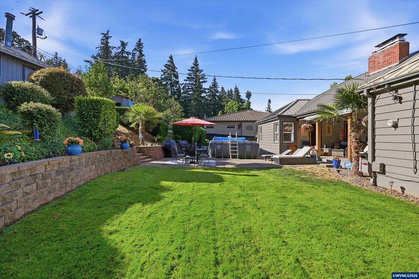 Privacy, views, and interior space come together on this - photo 41