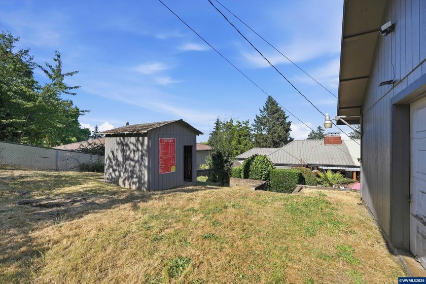 Privacy, views, and interior space come together on this - photo 44