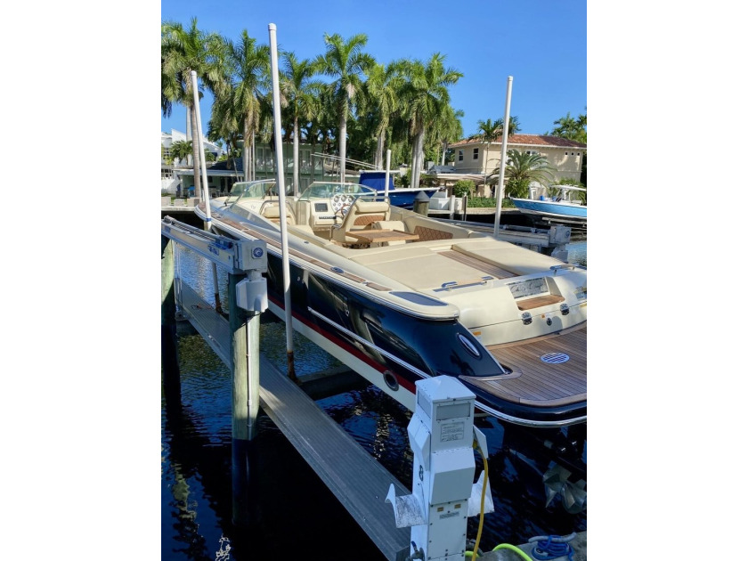 Experience the pinnacle of waterfront luxury in this exquisite - photo 20