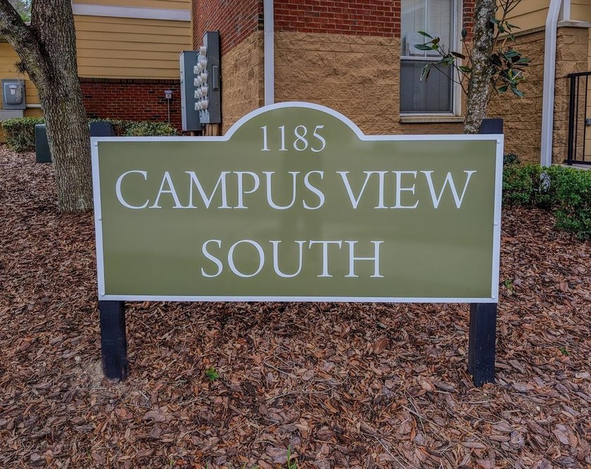 Move-In Ready 2-Bed/2-Bath Condo - Walking Distance to UF and UF - photo 30