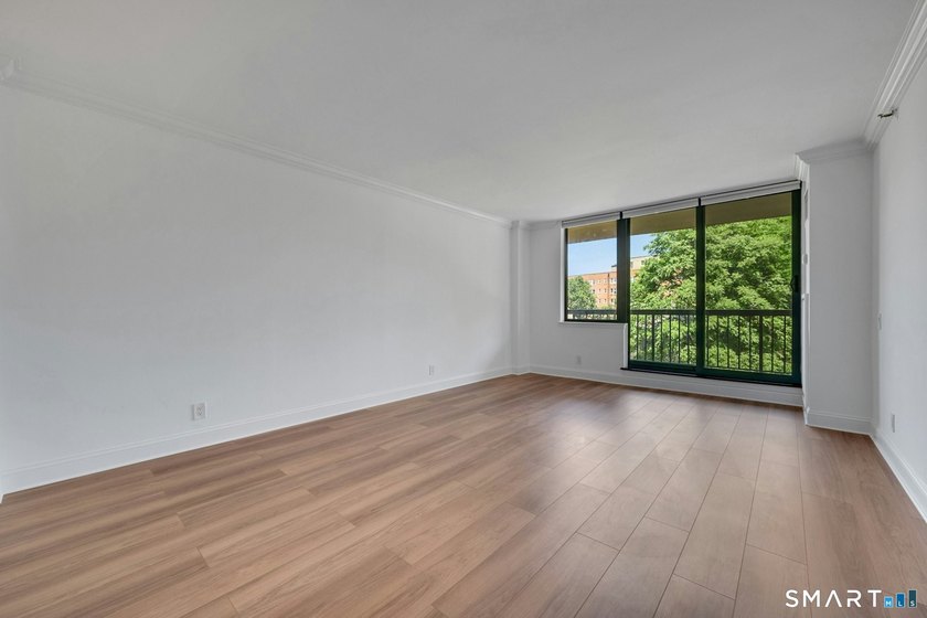 Experience refined luxury living at The Classic, one of downtown - photo 12