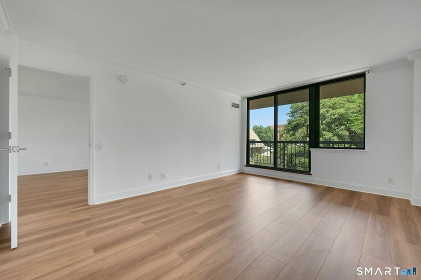 Experience refined luxury living at The Classic, one of downtown - photo 17