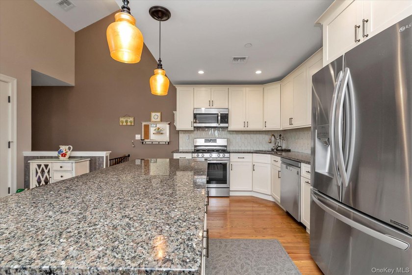Welcome to Harborview Estates, an exclusive 55+ waterfront - photo 8