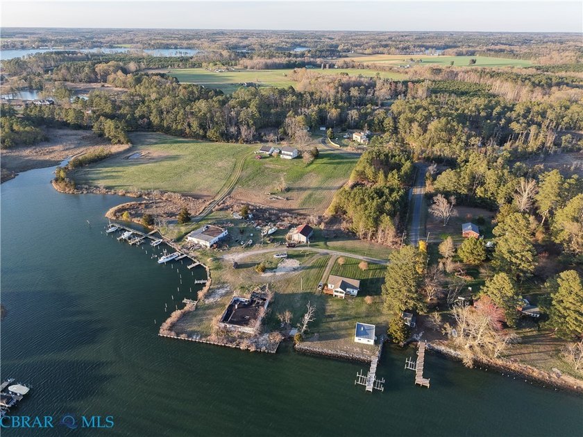 Rare waterfront opportunity with dock, bulkhead, and approx - photo 18