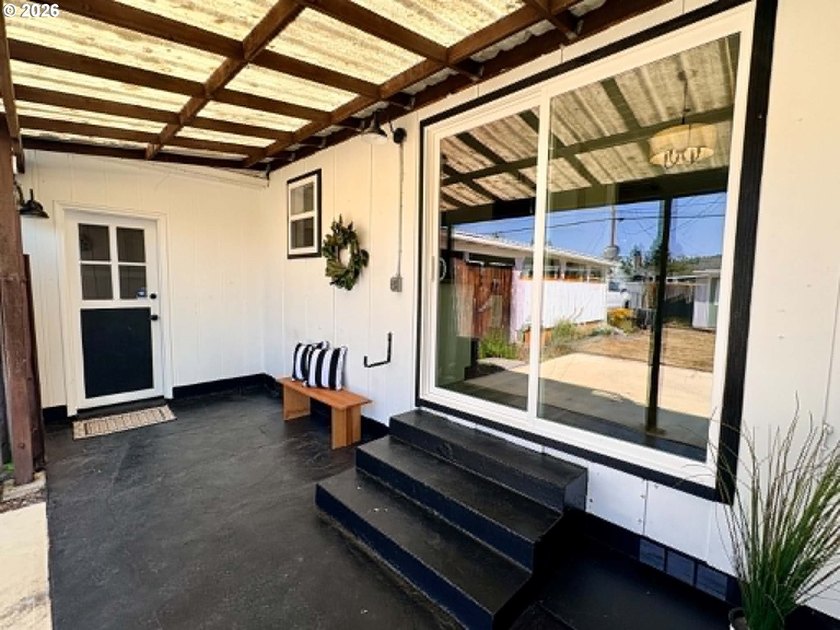 Completely remodeled and move-in ready! This beautifully updated - photo 25