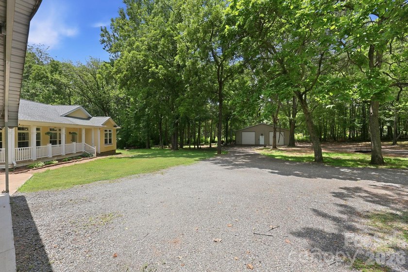 Welcome to the lifestyle you have been dreaming about! Nestled - photo 37