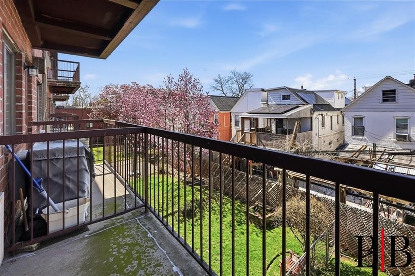 We are most pleased to present this lovely condominium located - photo 14