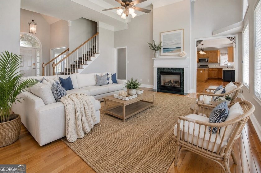 MOVE-IN READY 4350 sq Ft +/- WATERFRONT - 6 BDRM / 3.5 BATH - 3 - photo 3