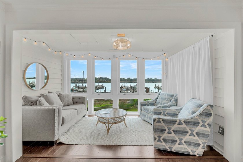 PENTHOUSE RIVER VIEWS | END UNIT | 3 BEDROOM FLAT CONDO | WALK - photo 14