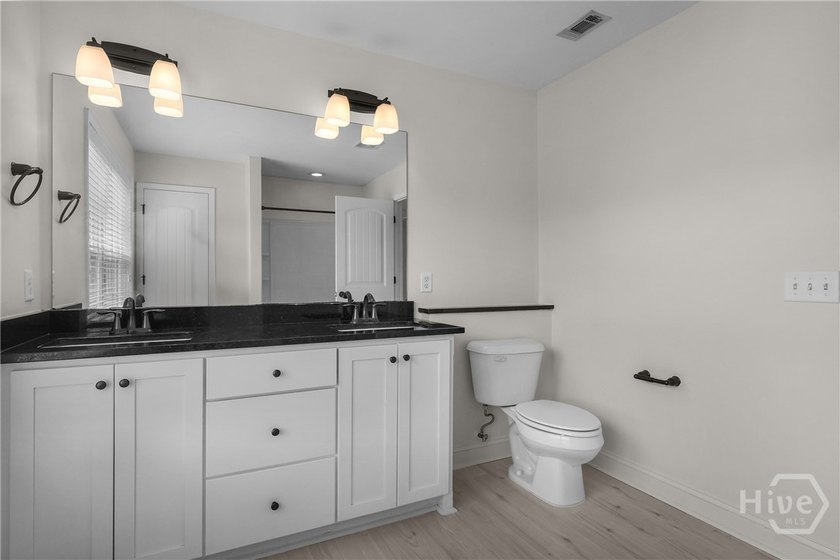 Welcome to 180 Kerry Drive, where space, privacy and modern - photo 42