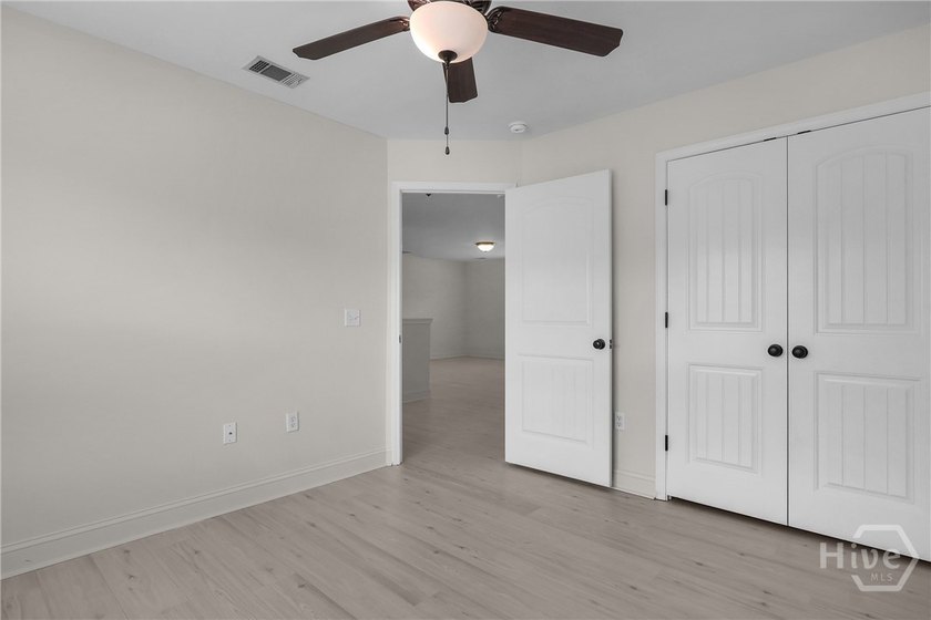 Welcome to 180 Kerry Drive, where space, privacy and modern - photo 47