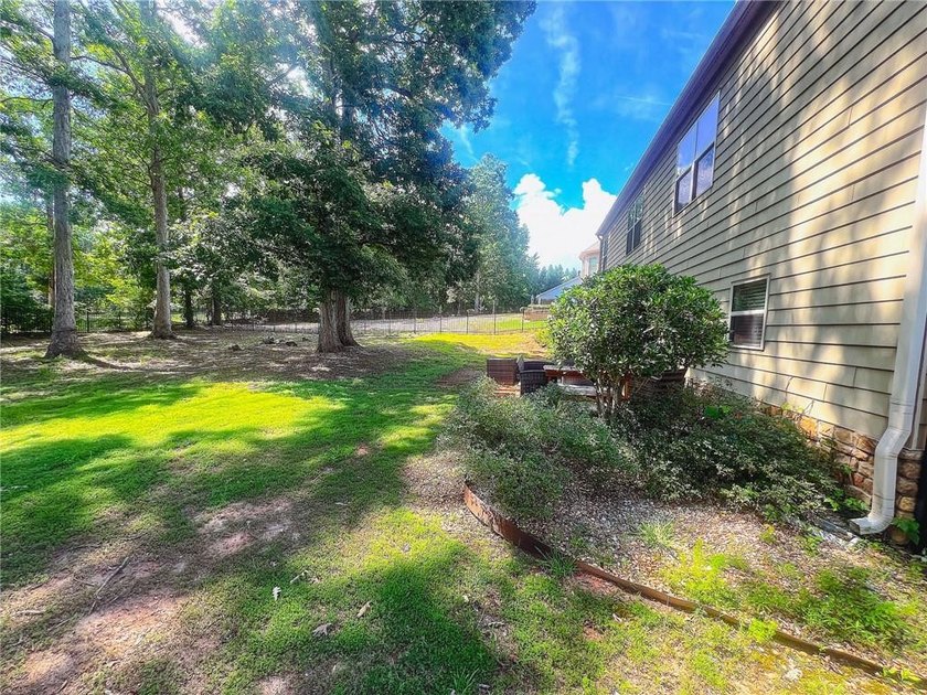 SELLER TO GIVE $7,500 TOWARDS YOUR CLOSING COSTS!! INSTANT - photo 58