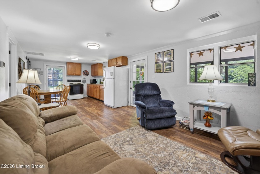Updated waterfront home, dock &amp; boat ramp in subdivision! - photo 12