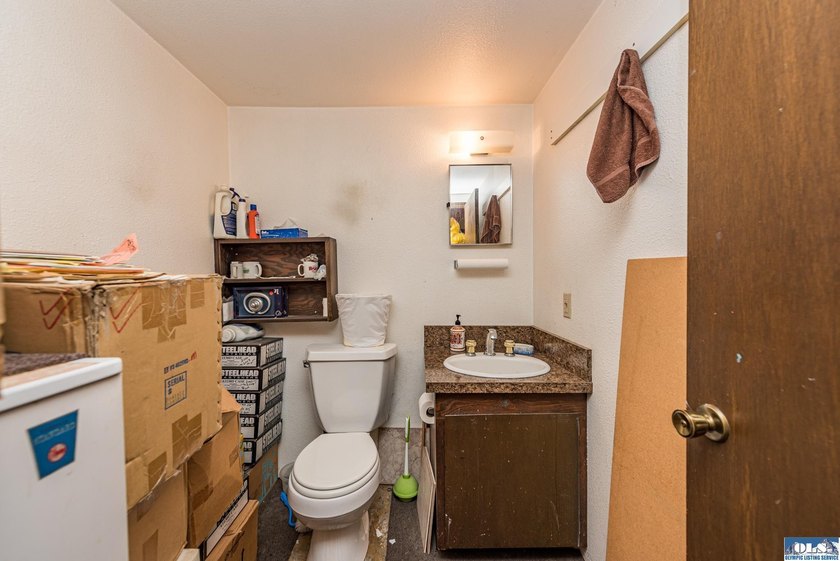 Excellent investment opportunity in ideal location, fully leased - photo 35