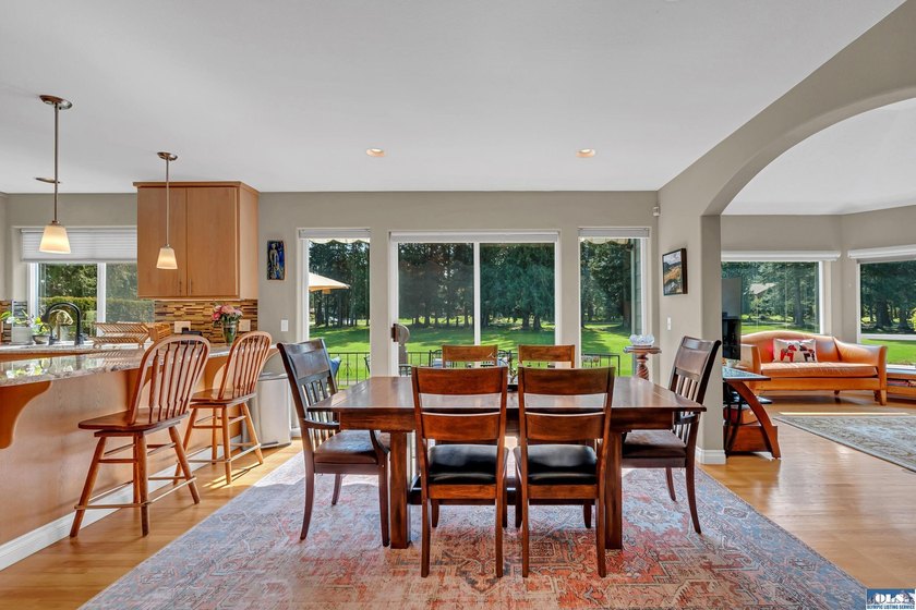 On Sunland's coveted Foursome Drive, this beautifully updated - photo 16