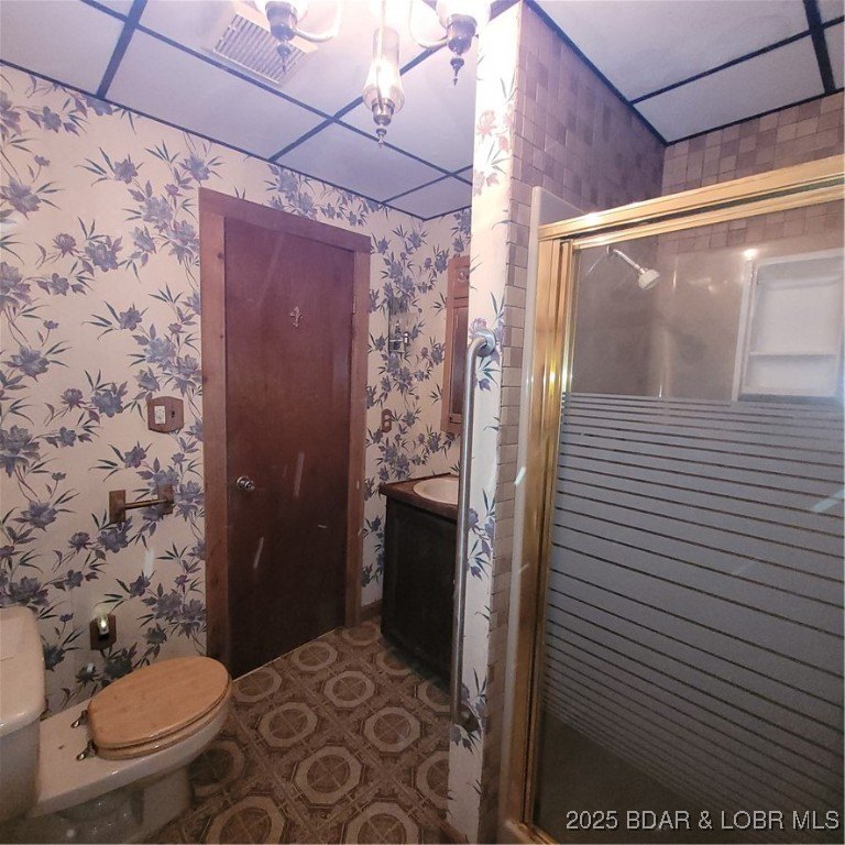 MOTIVATED SELLER! PRICED TO SELL!A spacious 3BR 3BA home with - photo 27