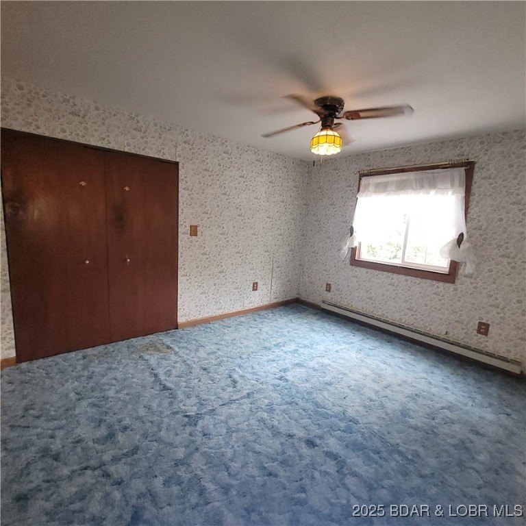 MOTIVATED SELLER! PRICED TO SELL!A spacious 3BR 3BA home with - photo 34