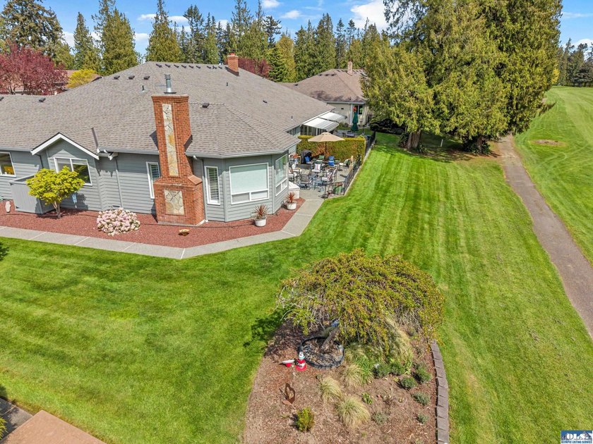 On Sunland's coveted Foursome Drive, this beautifully updated - photo 35