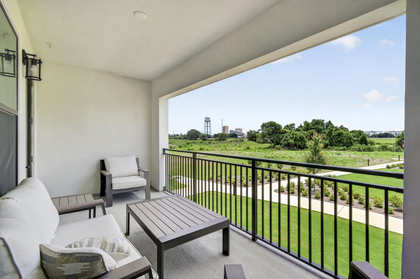 This brand-new, fully furnished 2025 condo is one of the largest - photo 6