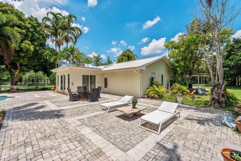Located just minutes from Wellington's world-renowned horse show - photo 30