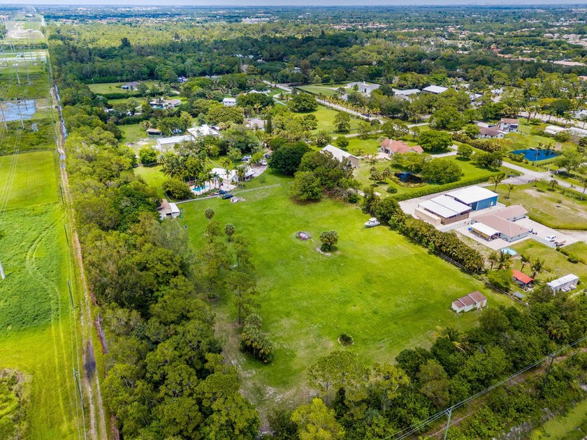 Located just minutes from Wellington's world-renowned horse show - photo 48