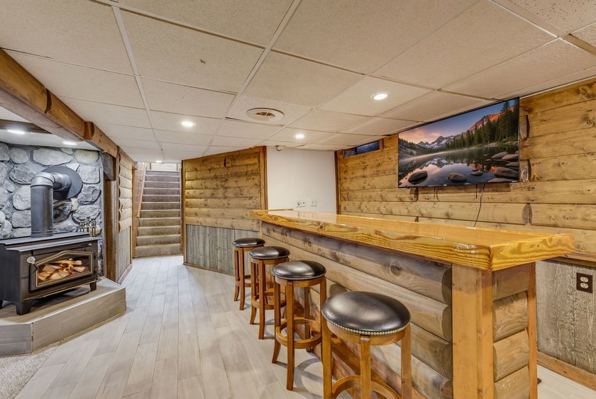 Move right into this beautifully maintained ranch in a fantastic - photo 20