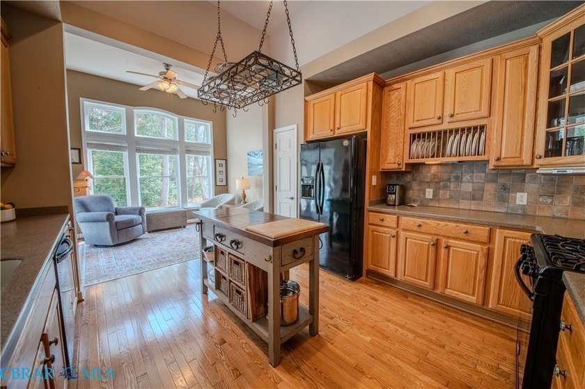 Easy, low-maintenance living in this well-kept condo at - photo 22