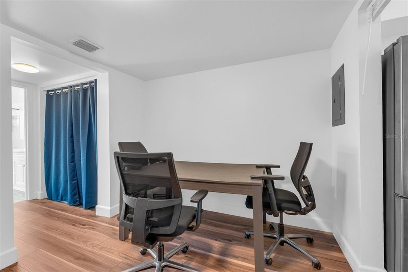 PRICE IMPROVEMENT! Live the lake lifestyle in this beautifully - photo 10