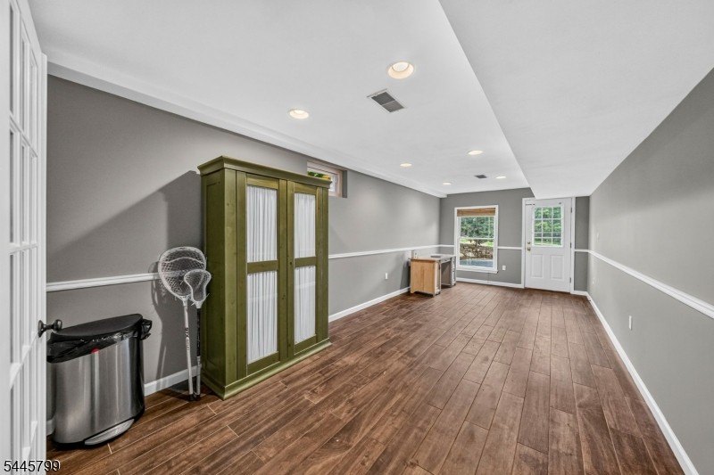 Spectacular Colonial in Sought-After Vizcaya Estates! Welcome to - photo 41