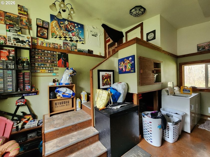 Tucked away among the Trees, this private Country retreat offers - photo 16