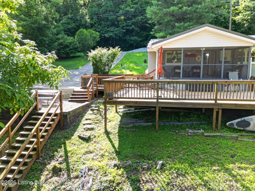 Updated waterfront home, dock &amp; boat ramp in subdivision! - photo 35
