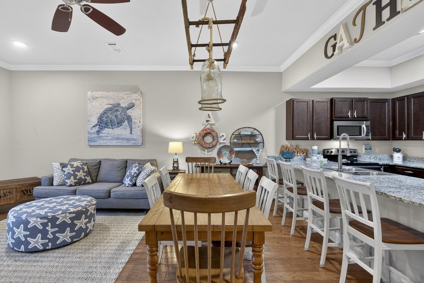 THE BEST OF THE BEST IN ALERIO and PRICED JUST RIGHT! This three - photo 10